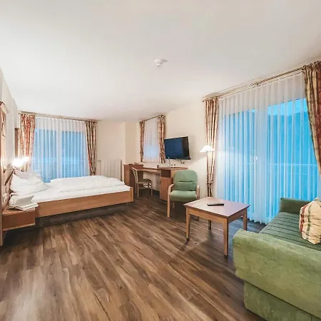 Badischer Hof Hotell